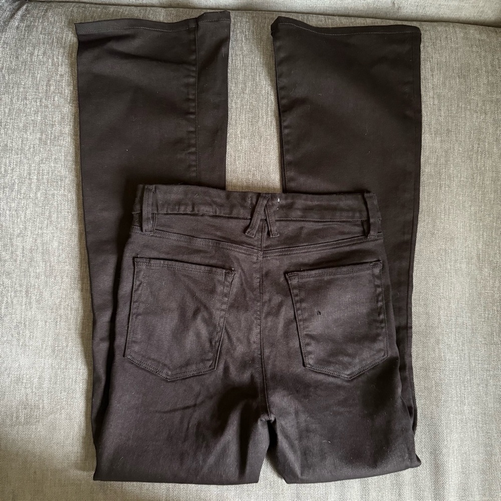 Good American Black Straight Leg Jeans - Picture 5 of 8